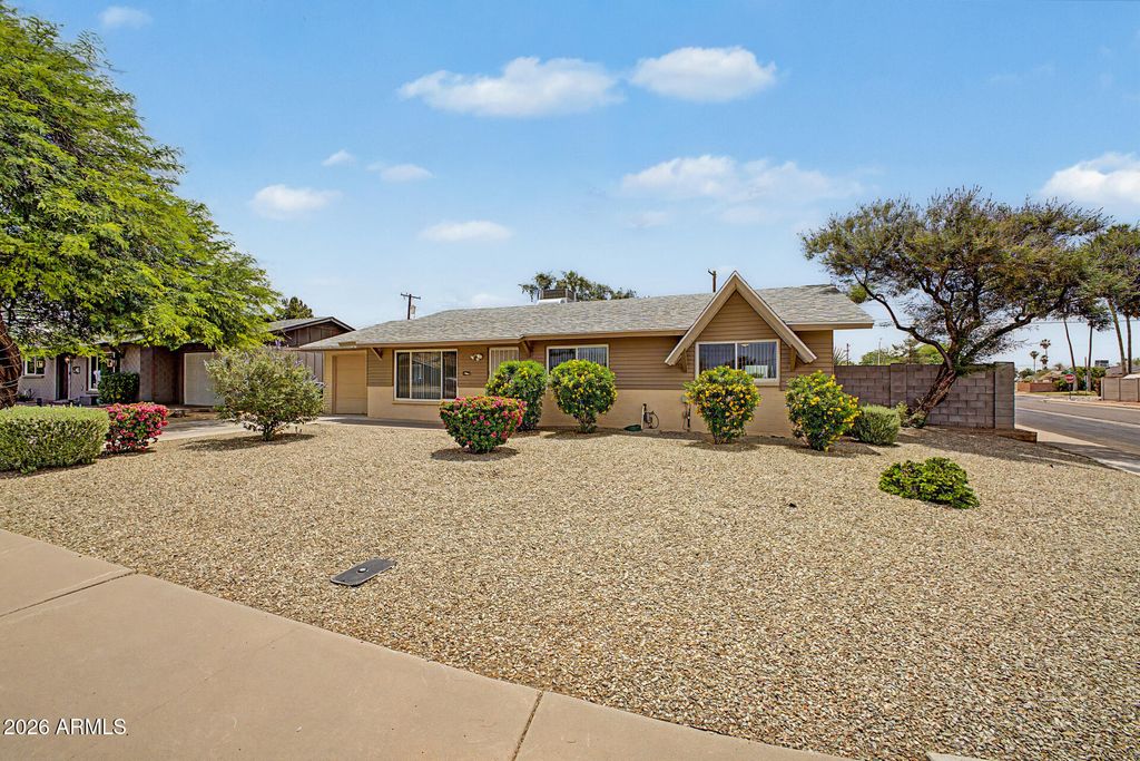 8701 E VERNON Avenue, Scottsdale, AZ 85257