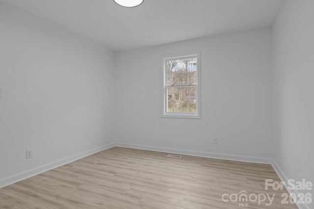 621 E Sharpe Street E, Statesville, NC 28677