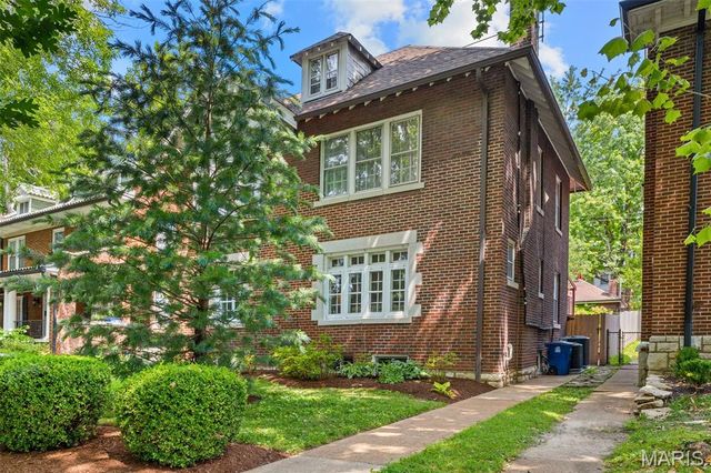 6959 Waterman Avenue, University City, MO 63130