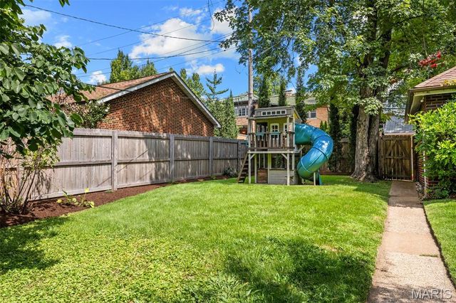 6959 Waterman Avenue, University City, MO 63130