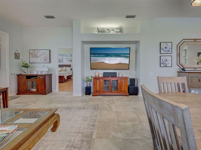 5011 SEAGRASS DRIVE, Venice, FL 34293