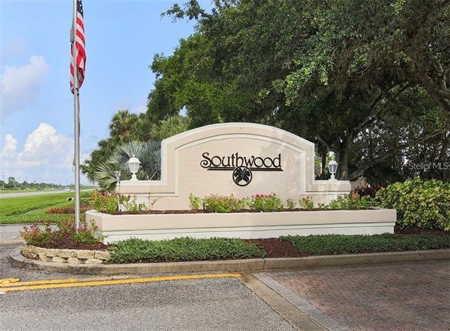 5011 SEAGRASS DRIVE, Venice, FL 34293