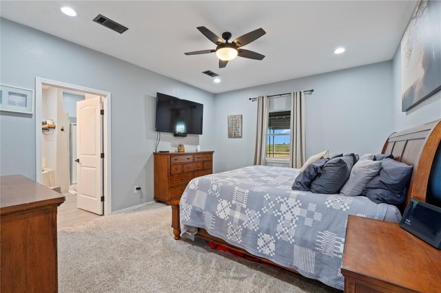 11301 S Fm 441 Road, Louise, TX 77455