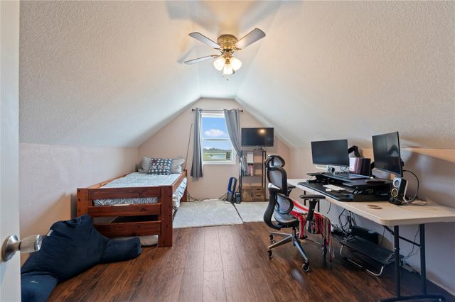 11301 S Fm 441 Road, Louise, TX 77455