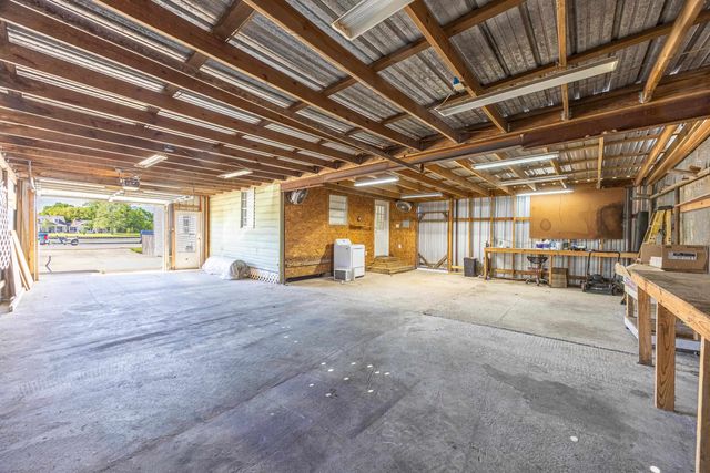 509 Canal St, Lockport, LA 70374