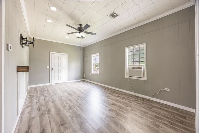 509 Canal St, Lockport, LA 70374