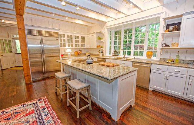 735 Jackson Grove Road, Landrum, SC 29356