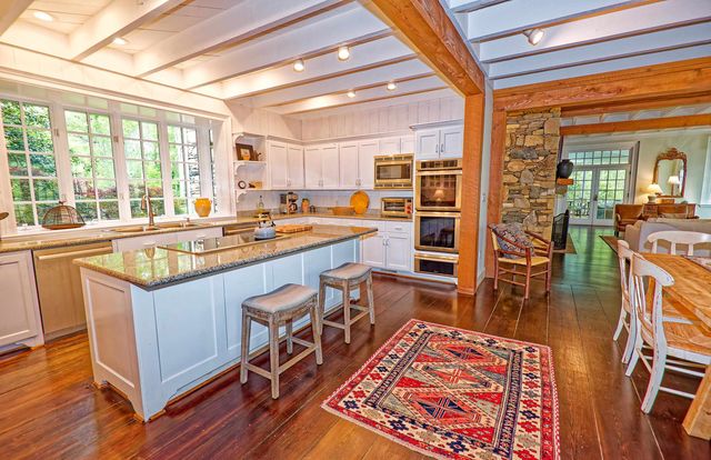 735 Jackson Grove Road, Landrum, SC 29356