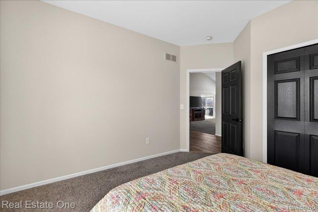 963 STONY LAKE, Oxford Charter Township, MI 48371