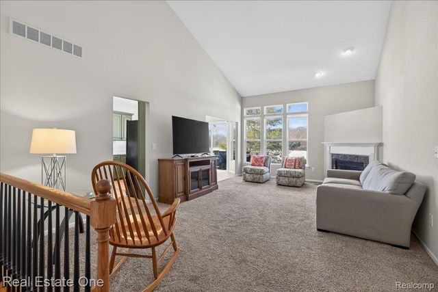 963 STONY LAKE, Oxford Charter Township, MI 48371