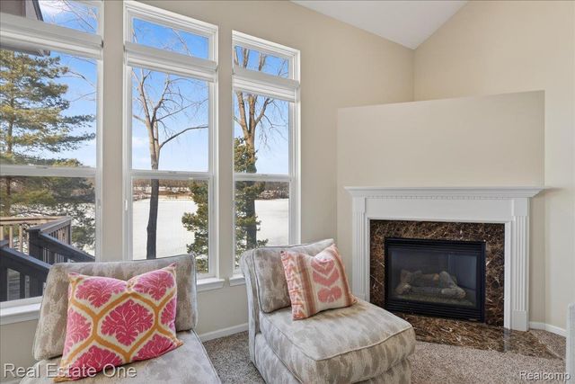 963 STONY LAKE, Oxford Charter Township, MI 48371