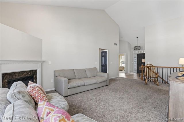 963 STONY LAKE, Oxford Charter Township, MI 48371