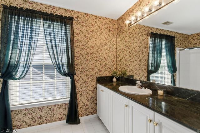 31 Narrows Way, Monroe Twp., NJ 08831