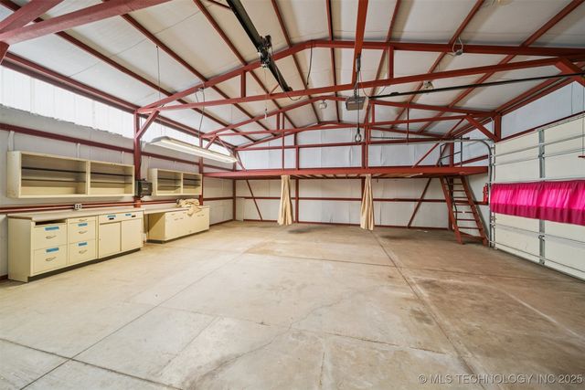 19808 S 4120 Road, Claremore, OK 74017