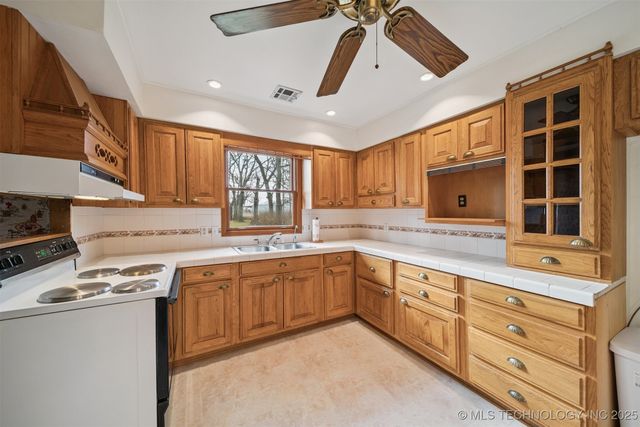 19808 S 4120 Road, Claremore, OK 74017