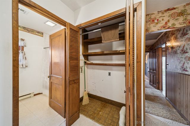 19808 S 4120 Road, Claremore, OK 74017