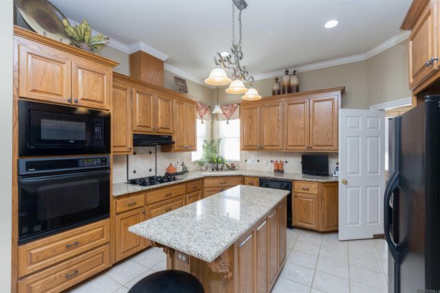 10557 Sweetbrook Ave, Baton Rouge, LA 70809