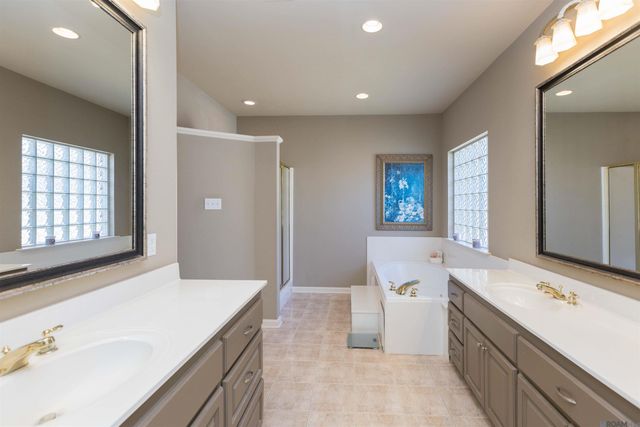 10557 Sweetbrook Ave, Baton Rouge, LA 70809