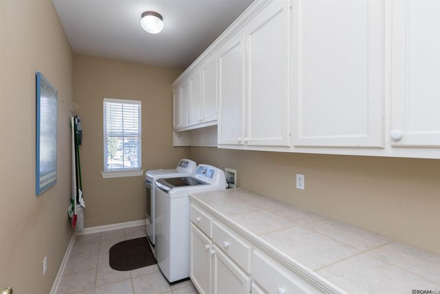 10557 Sweetbrook Ave, Baton Rouge, LA 70809