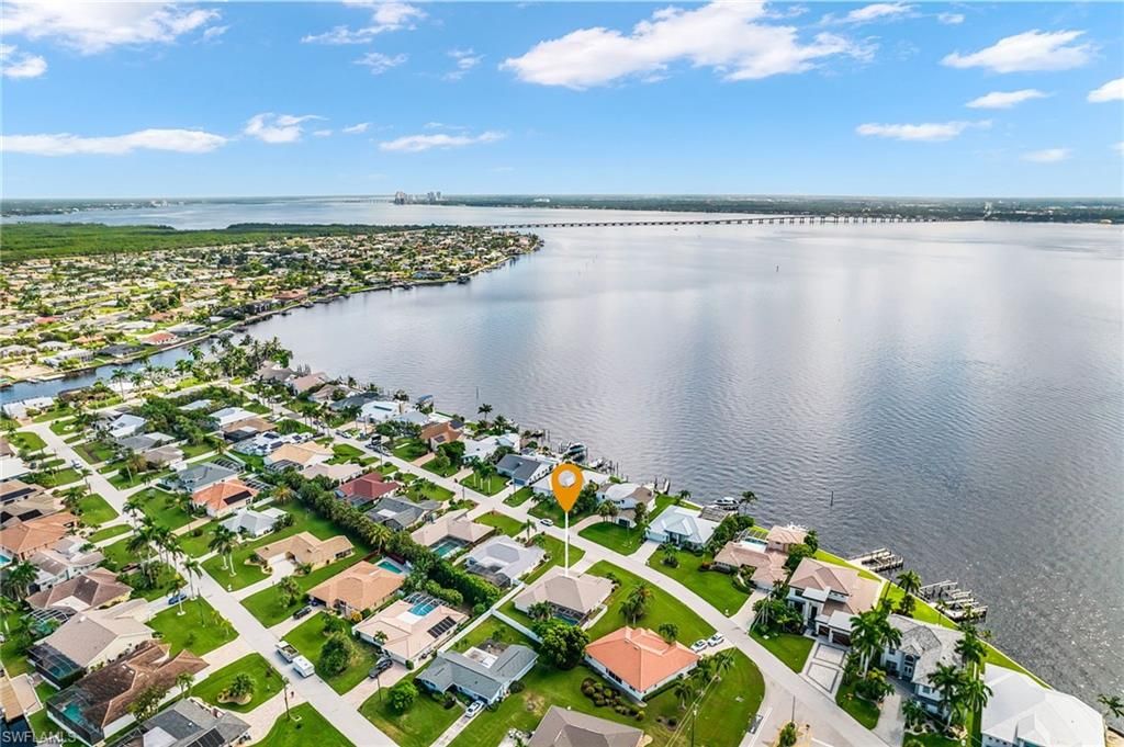 2920 SE 22nd PL, CAPE CORAL, FL 33904 — exterior