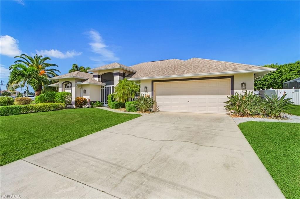 2920 SE 22nd PL, CAPE CORAL, FL 33904 — photo 4