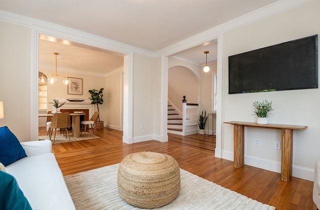 20 Hillside Ave, Medford, MA 02155