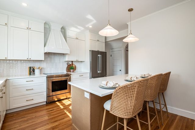 20 Hillside Ave, Medford, MA 02155