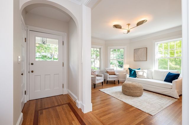 20 Hillside Ave, Medford, MA 02155