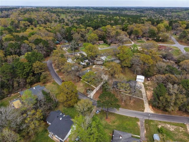 2770 Willedee Circle S, Semmes, AL 36575