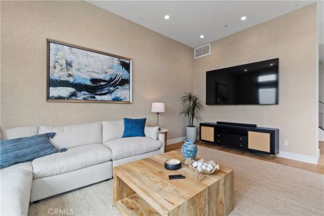 802 Bard, Hermosa Beach, CA 90254