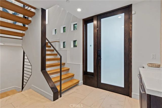 802 Bard, Hermosa Beach, CA 90254