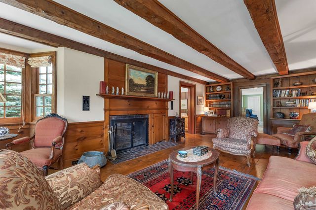 108 Whitten Neck Road, Wolfeboro, NH 03894