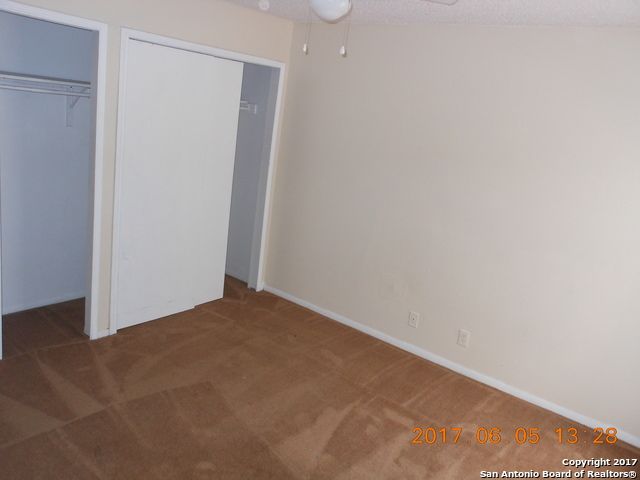 1400 GARDINA ST, San Antonio, TX 78201