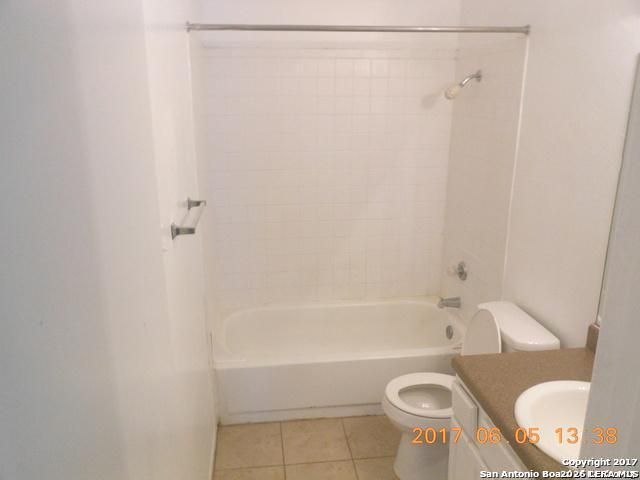 1400 GARDINA ST, San Antonio, TX 78201