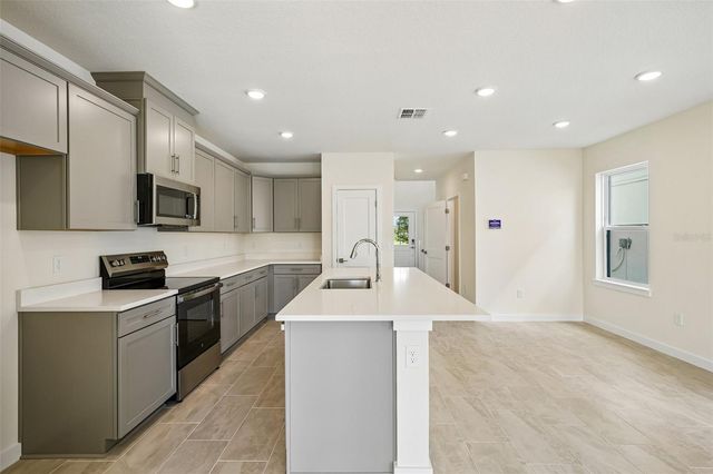 3243 CUP DRIVE, Lakeland, FL 33803