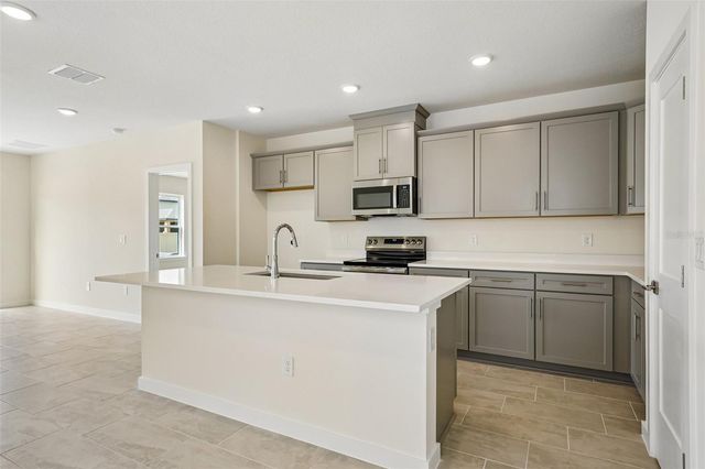 3243 CUP DRIVE, Lakeland, FL 33803