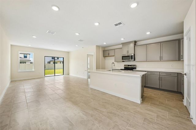 3243 CUP DRIVE, Lakeland, FL 33803
