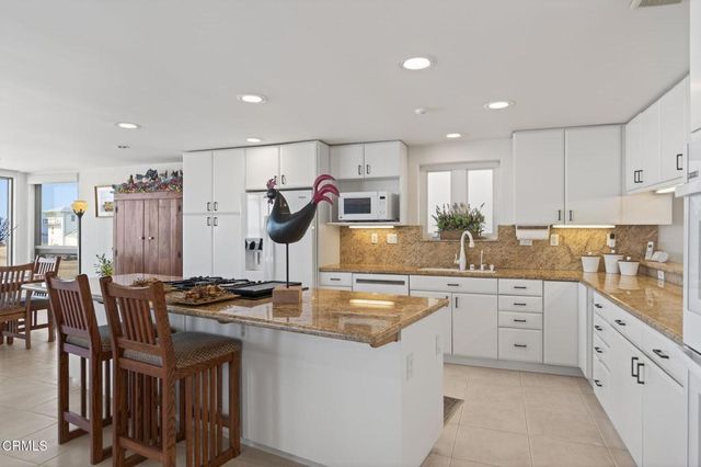 2421 Ocean Drive, Oxnard, CA 93035