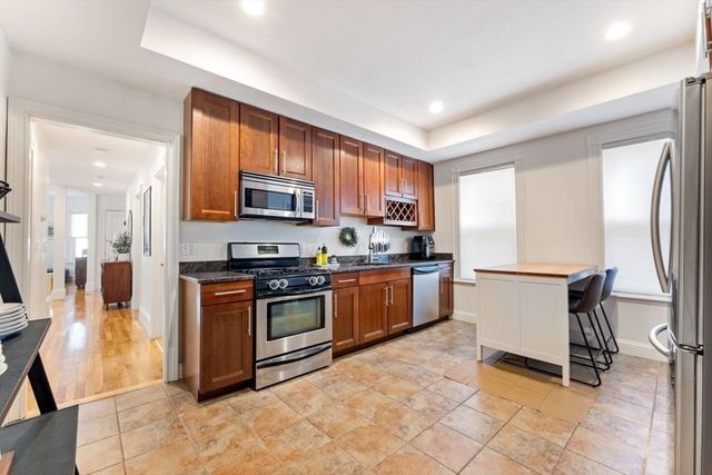 71 Romsey St 1, Boston, MA 02125