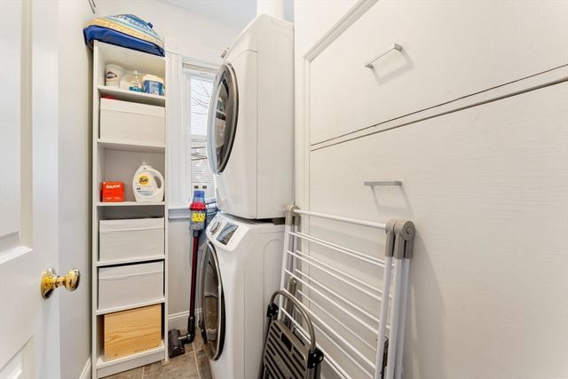 71 Romsey St 1, Boston, MA 02125