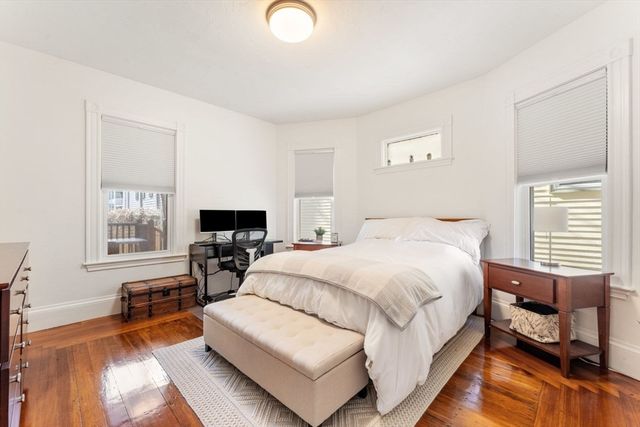 71 Romsey St 1, Boston, MA 02125