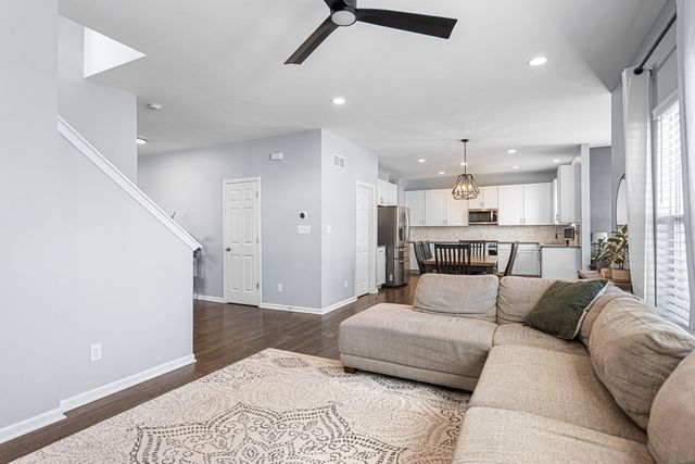 2143 W 132nd Place, Crown Point, IN 46307