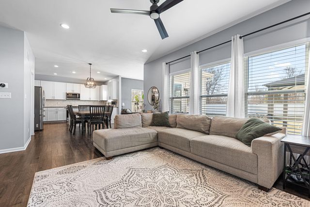 2143 W 132nd Place, Crown Point, IN 46307