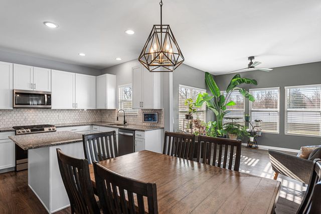 2143 W 132nd Place, Crown Point, IN 46307