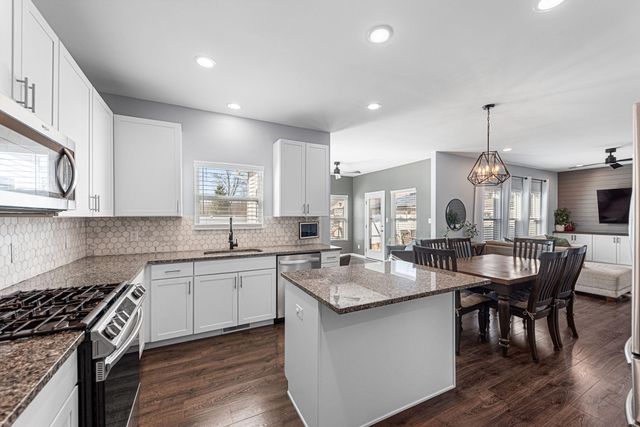 2143 W 132nd Place, Crown Point, IN 46307