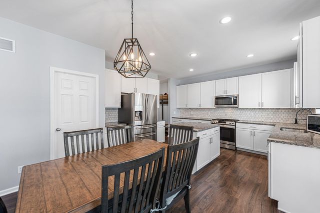 2143 W 132nd Place, Crown Point, IN 46307