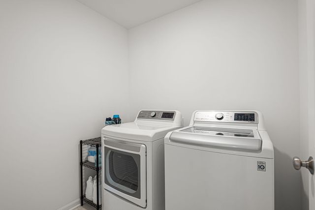 2143 W 132nd Place, Crown Point, IN 46307