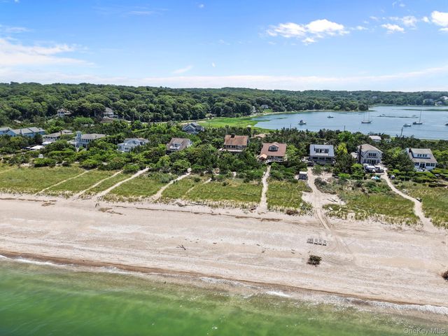 141 Harbor Beach Road, Mount Sinai, NY 11766