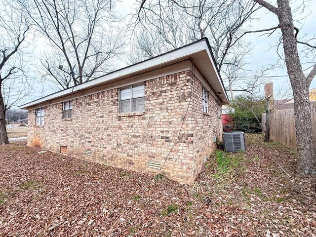 481 Poplar Street, Clinton, AR 72031