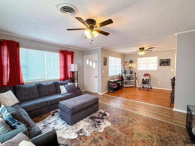 481 Poplar Street, Clinton, AR 72031